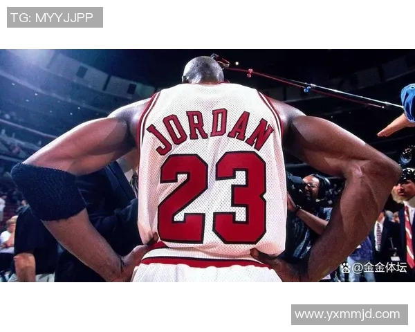 乔丹传奇：从篮球之神到全球偶像的辉煌历程与影响力解析