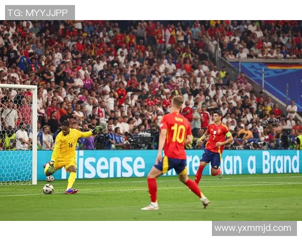 吉纳西亚与西班牙美洲的精彩对决揭示足球战术与团队精神的较量